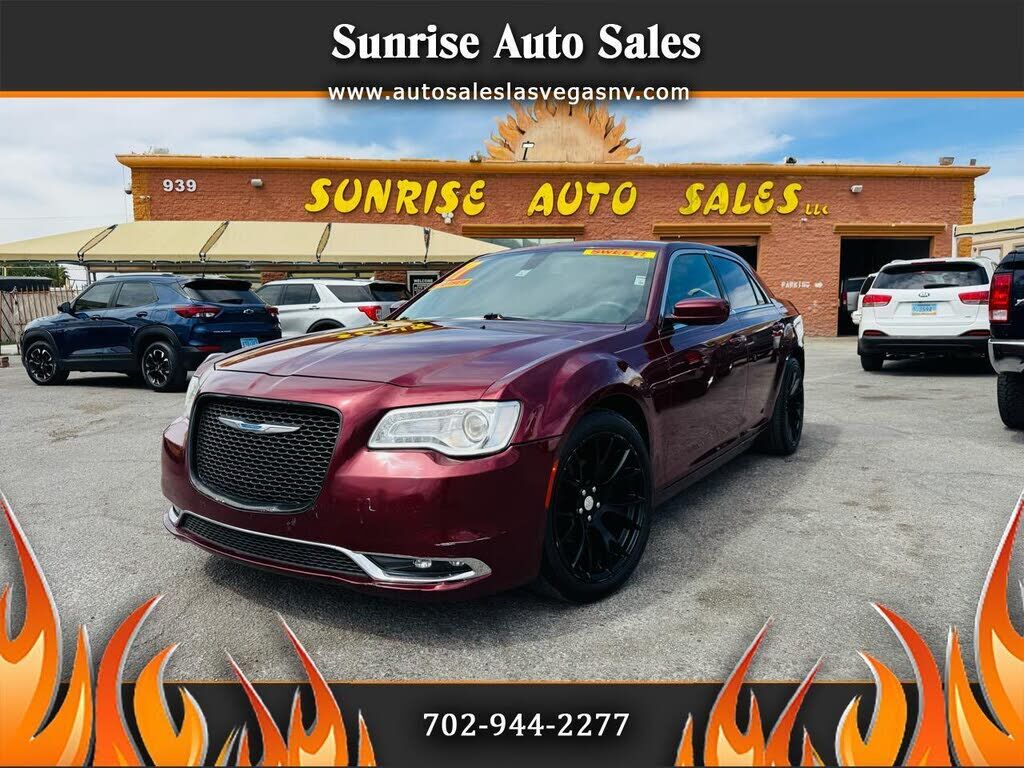 2017 CHRYSLER 300