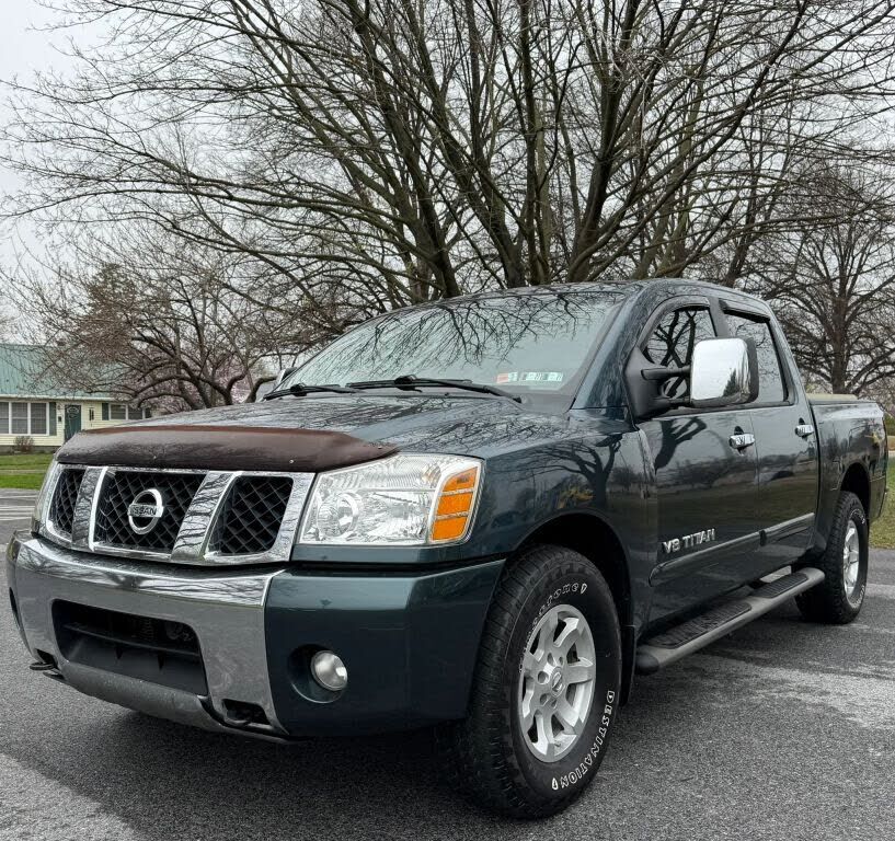 2005 NISSAN Titan