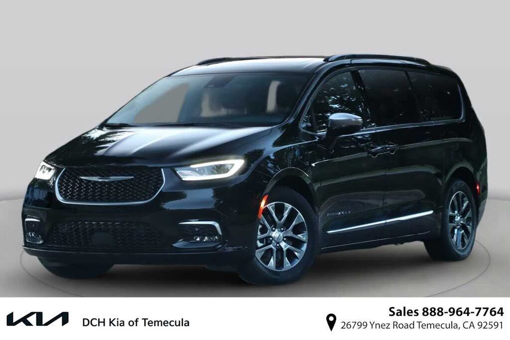 2025 CHRYSLER Pacifica