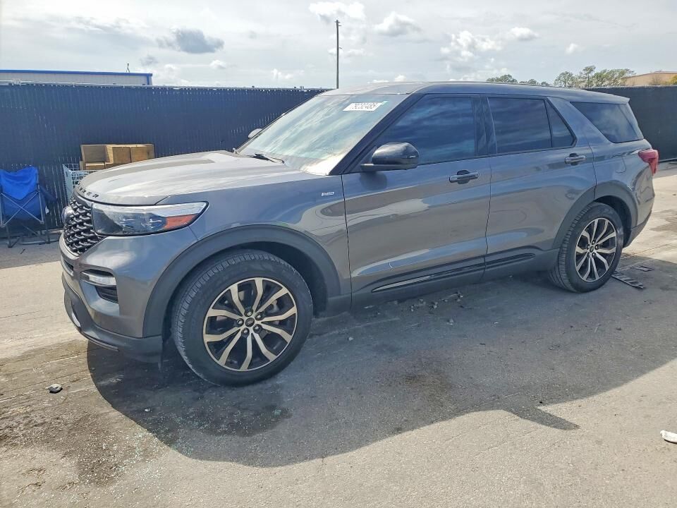 2022 FORD Explorer
