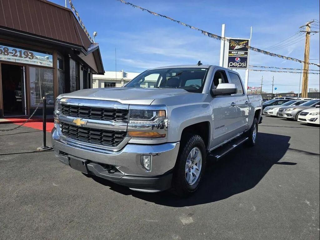 2018 CHEVROLET Silverado