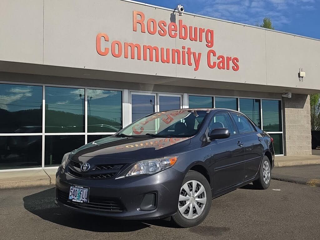2011 TOYOTA Corolla