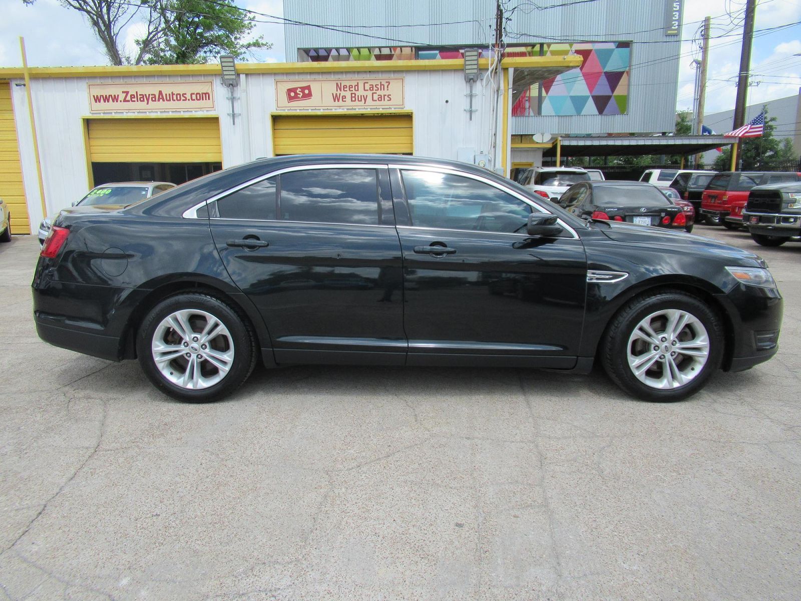 2014 FORD Taurus