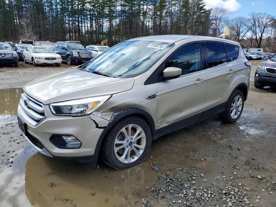 2017 FORD Escape