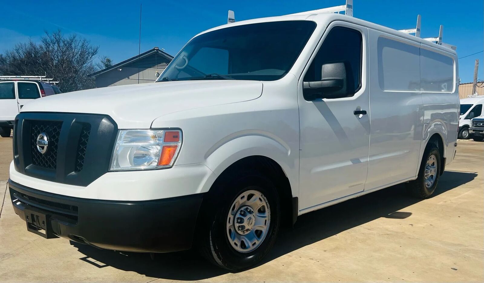 2018 NISSAN NV