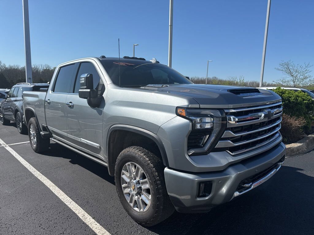 2025 CHEVROLET Silverado HD