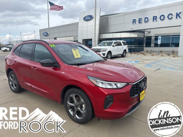 2024 FORD Escape