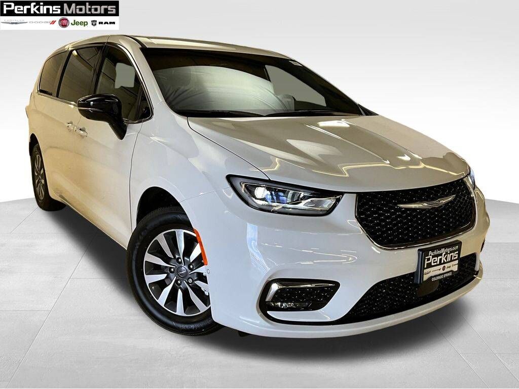 2025 CHRYSLER Pacifica