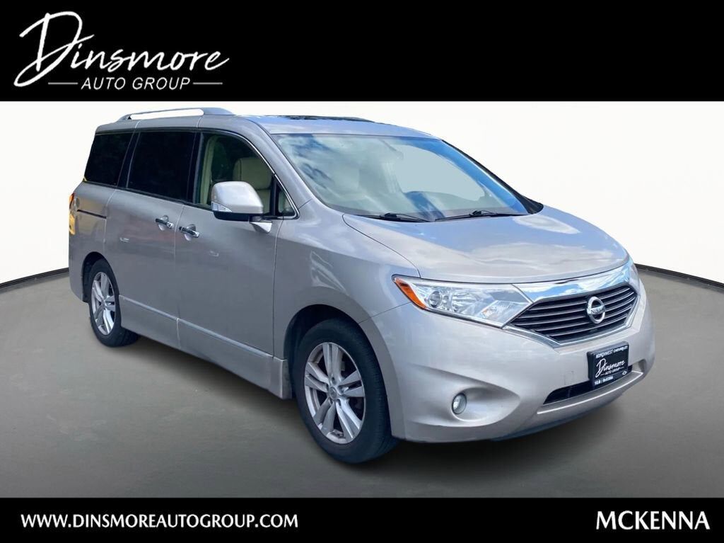 2013 NISSAN Quest