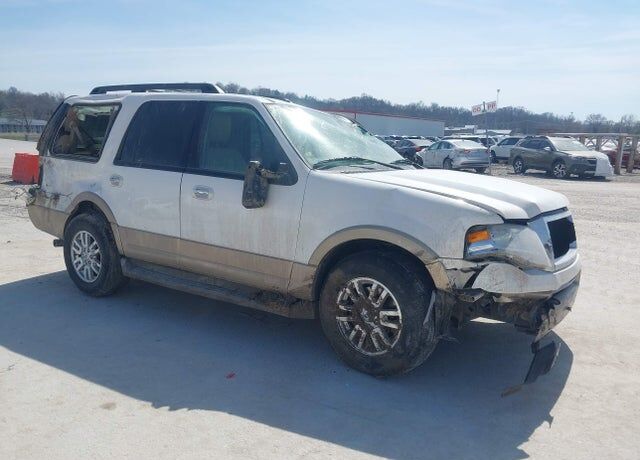 2011 FORD Expedition