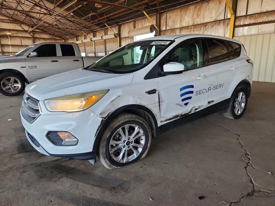 2017 FORD Escape