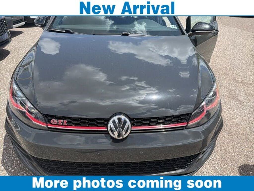 2019 VOLKSWAGEN Golf GTI