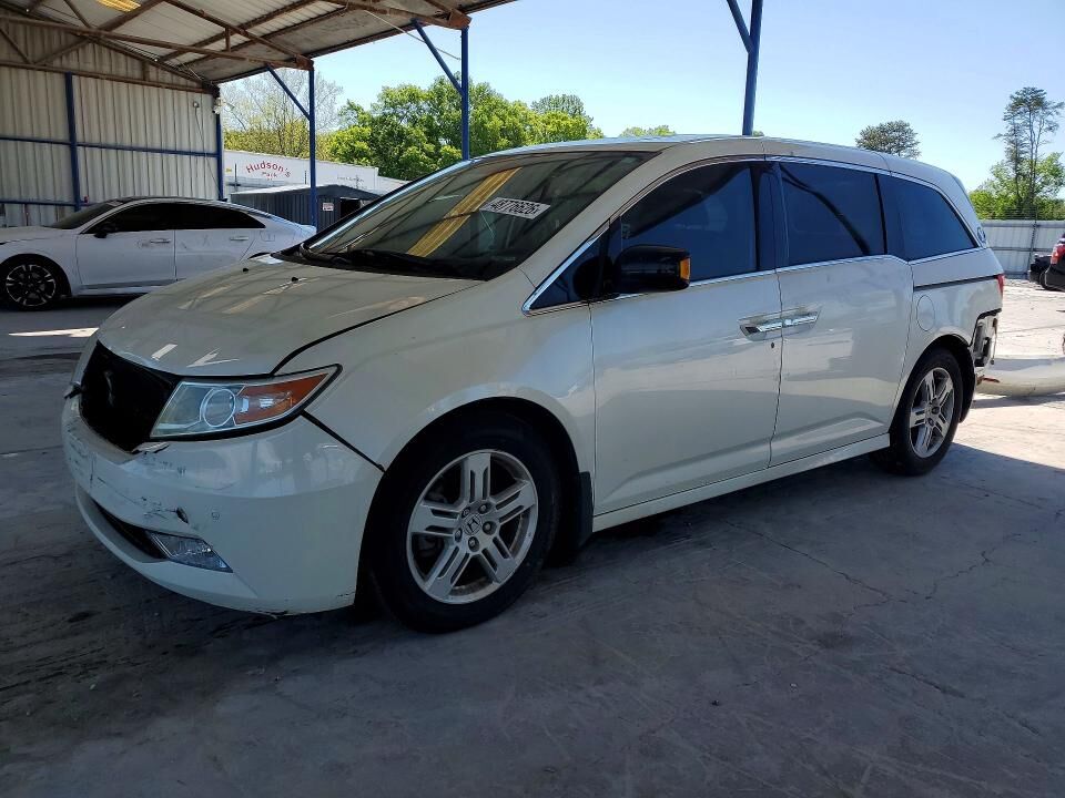 2013 HONDA Odyssey