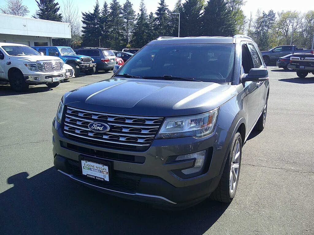 2016 FORD Explorer