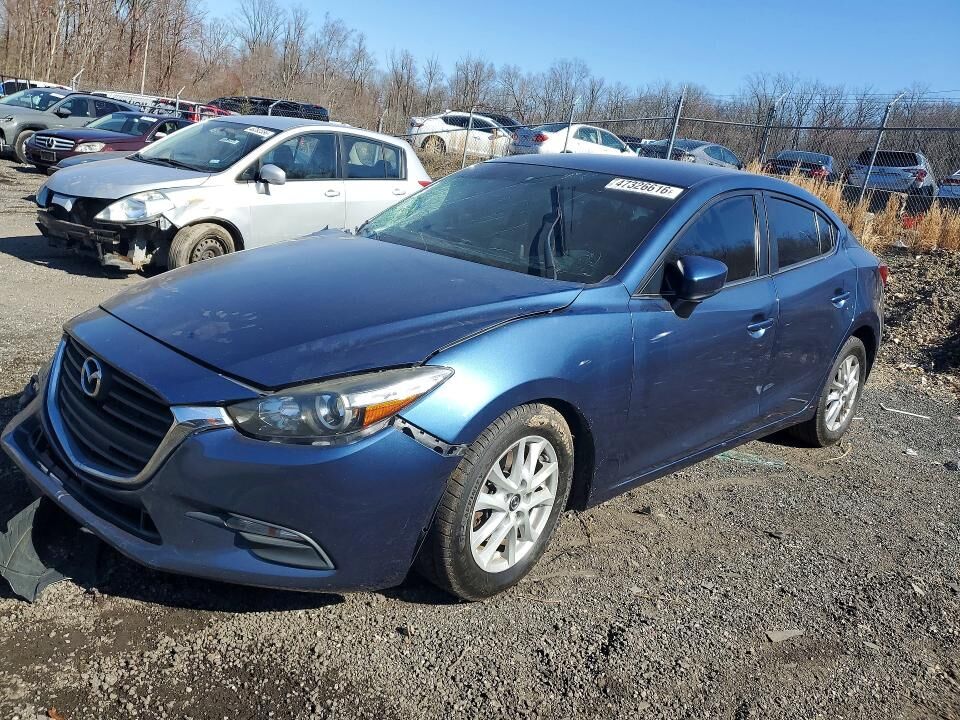 2017 MAZDA Mazda3