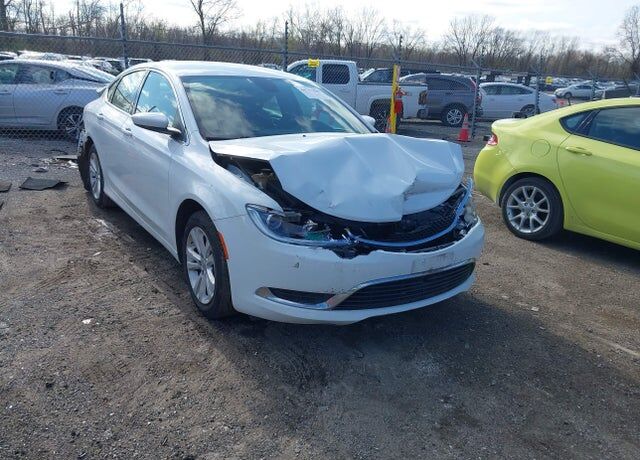 2015 CHRYSLER 200