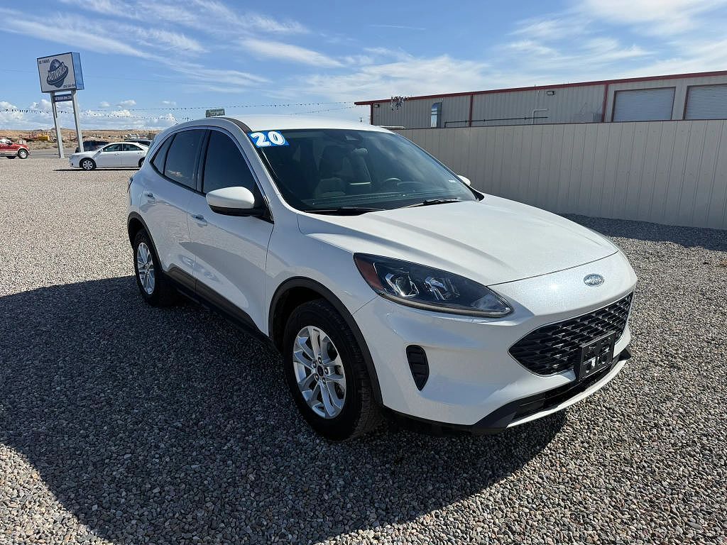 2020 FORD Escape