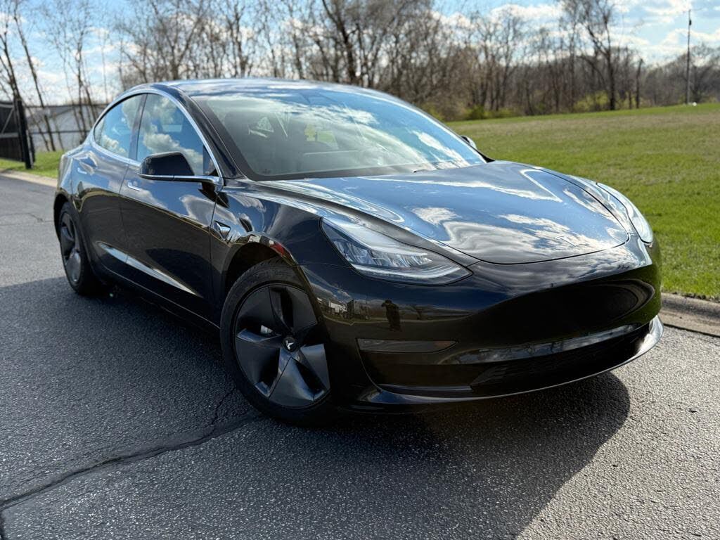2020 TESLA Model 3