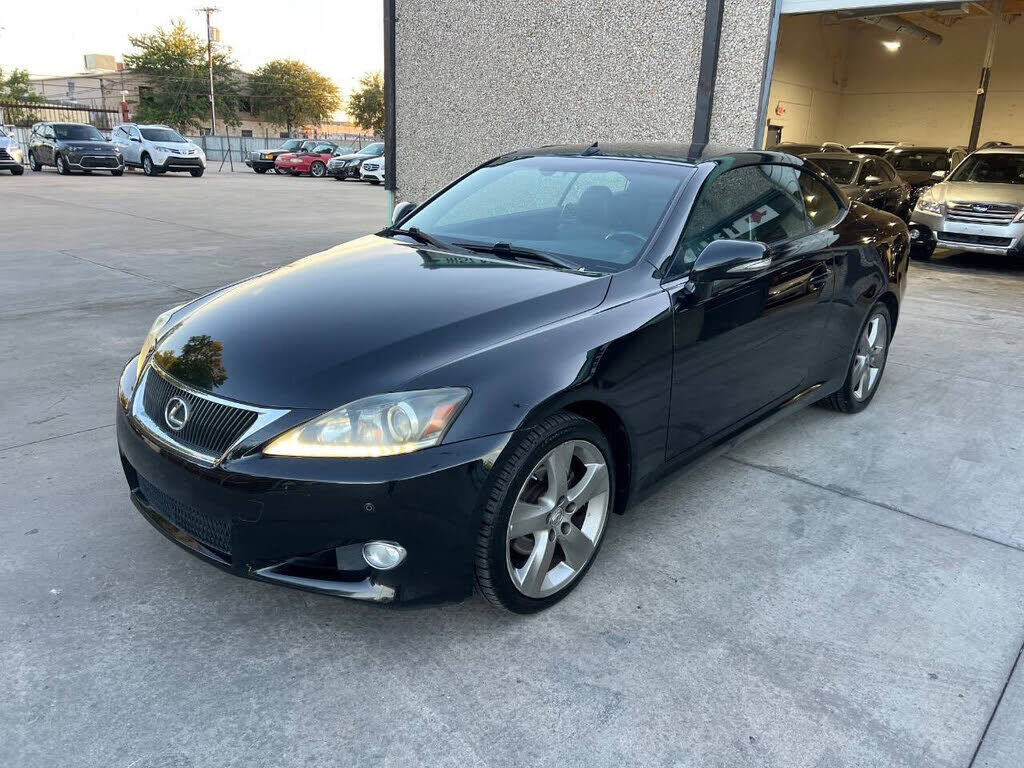 2011 LEXUS IS