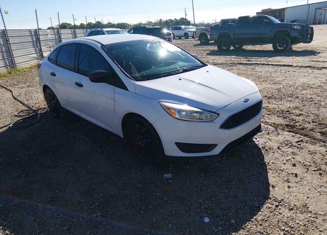 2017 FORD Focus