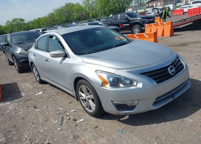 2015 NISSAN Altima