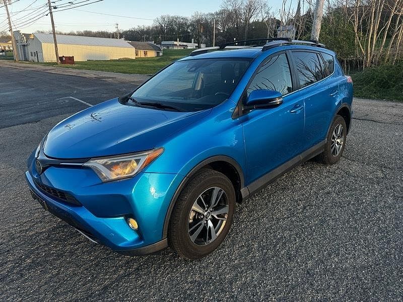 2017 TOYOTA RAV4