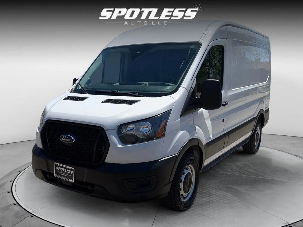2022 FORD Transit