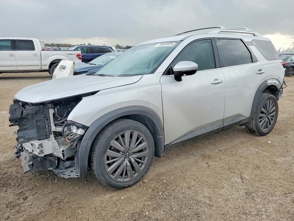 2024 NISSAN Pathfinder