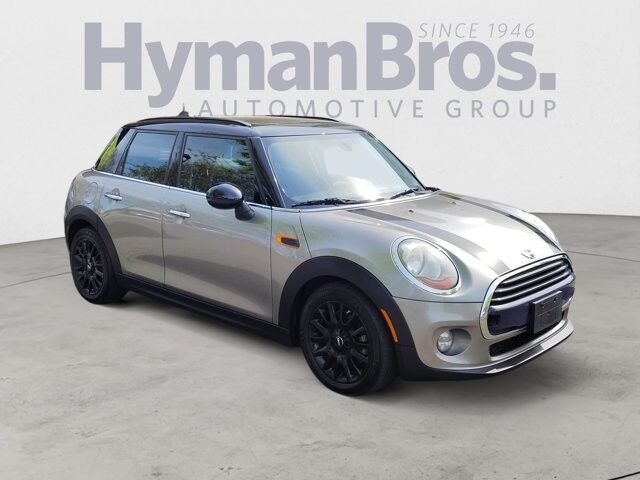 2018 MINI Cooper