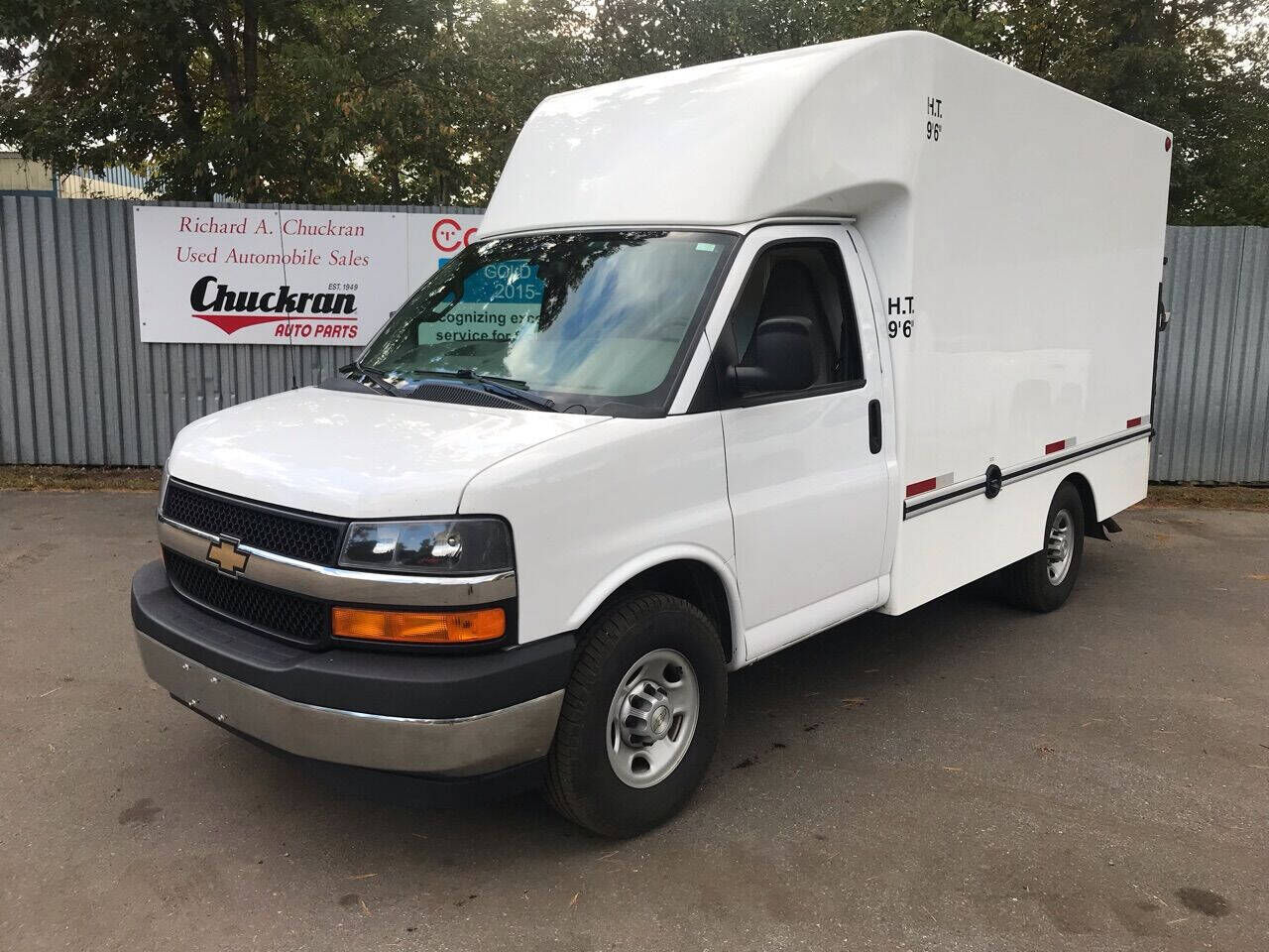 2017 CHEVROLET Express