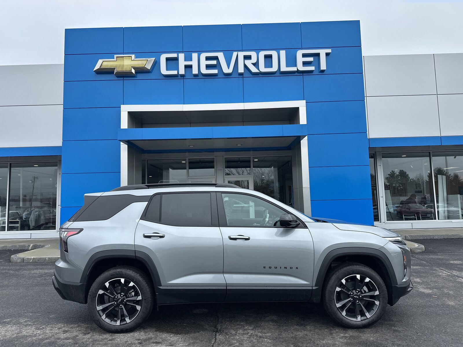 2026 CHEVROLET Equinox