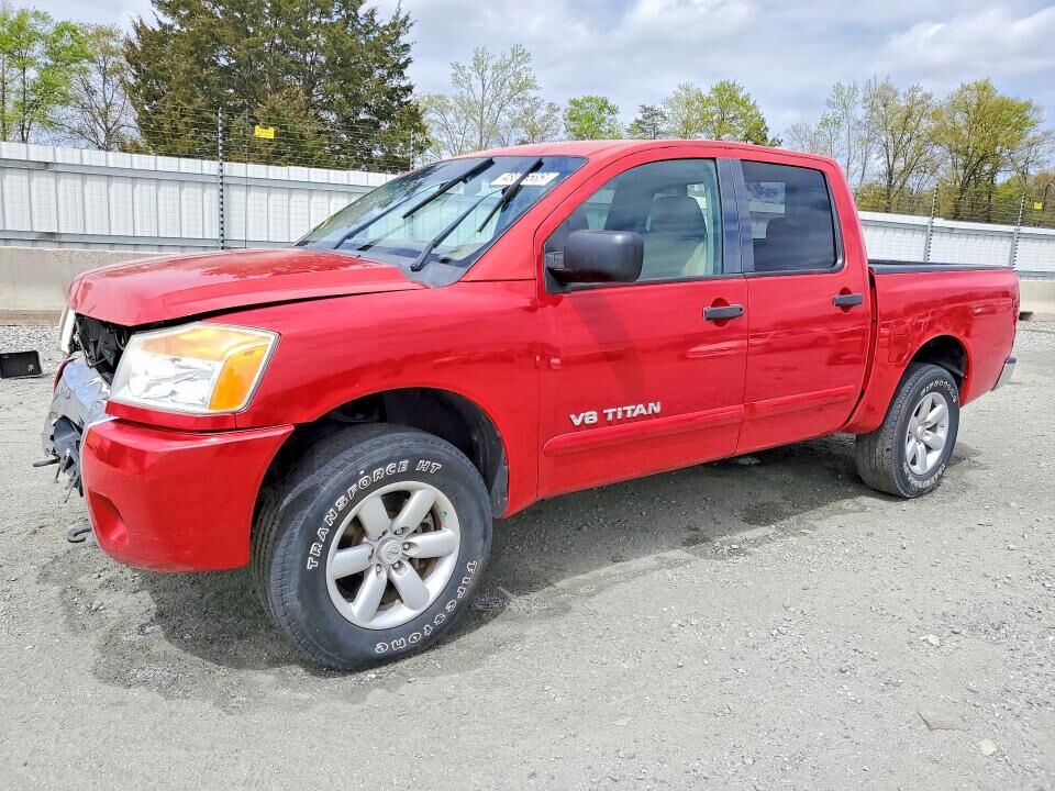 2011 NISSAN Titan