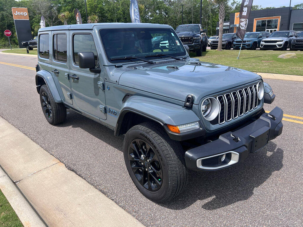 2025 JEEP Wrangler