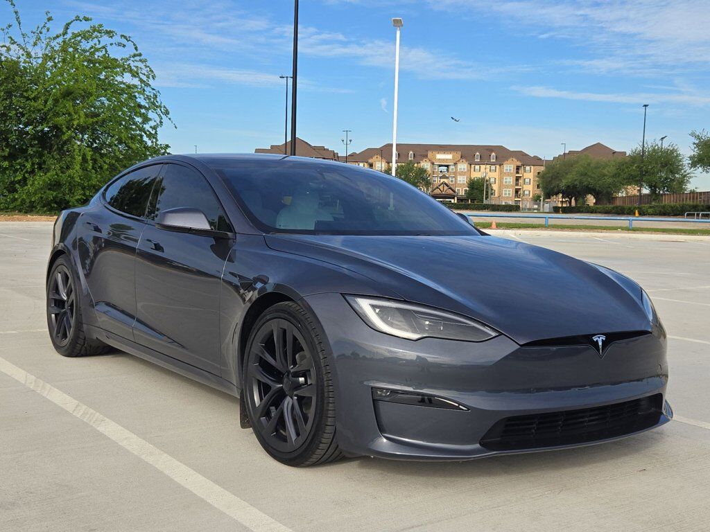 2022 TESLA Model S