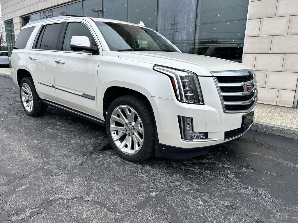 2015 CADILLAC Escalade