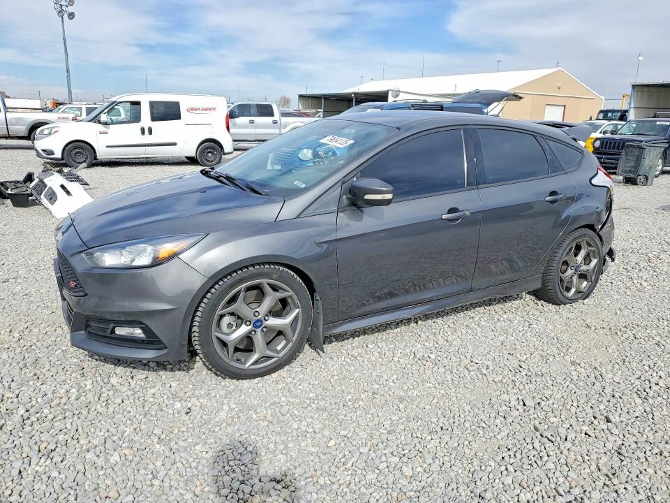 2017 FORD Focus
