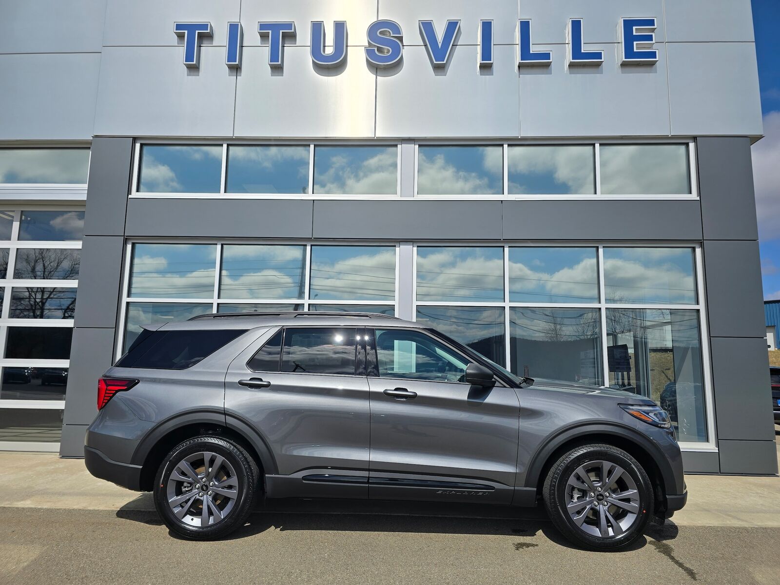 2026 FORD Explorer