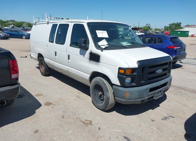 2009 FORD E-250