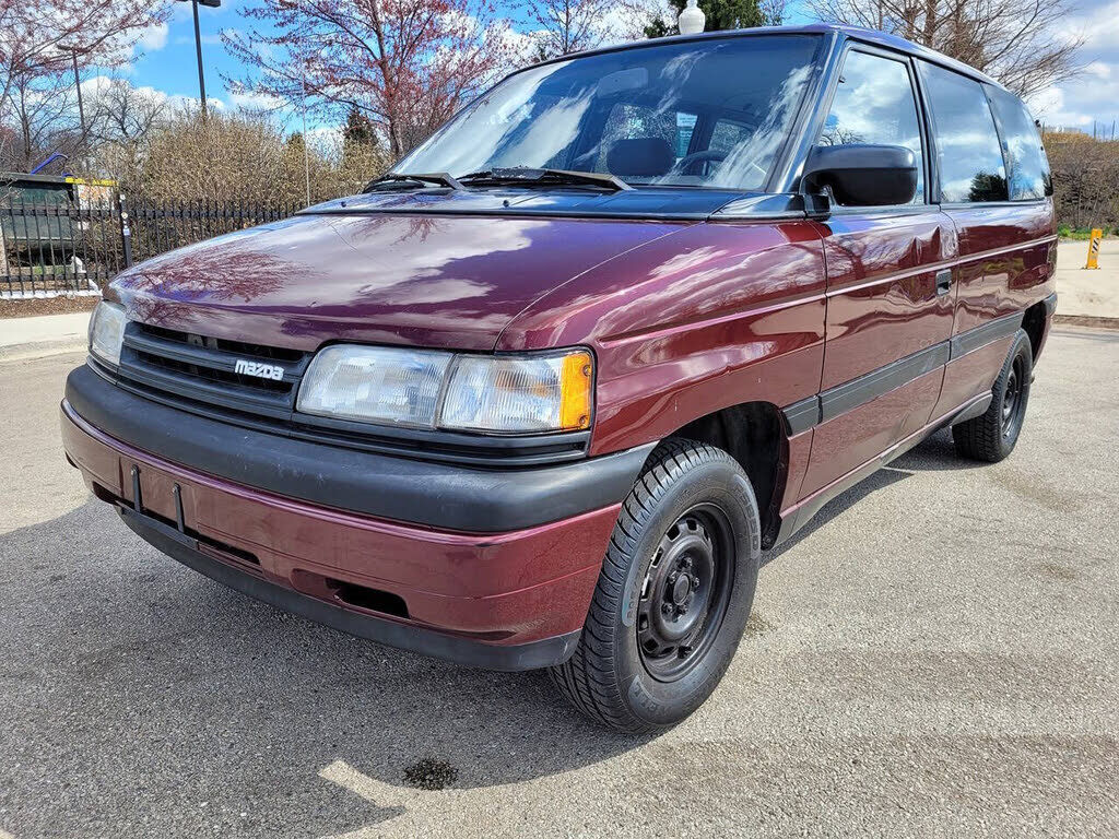 1989 Mazda MPV