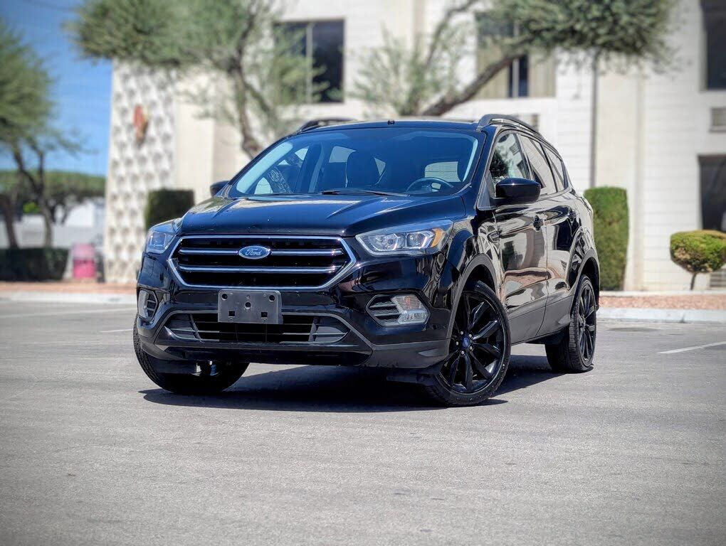 2018 FORD Escape