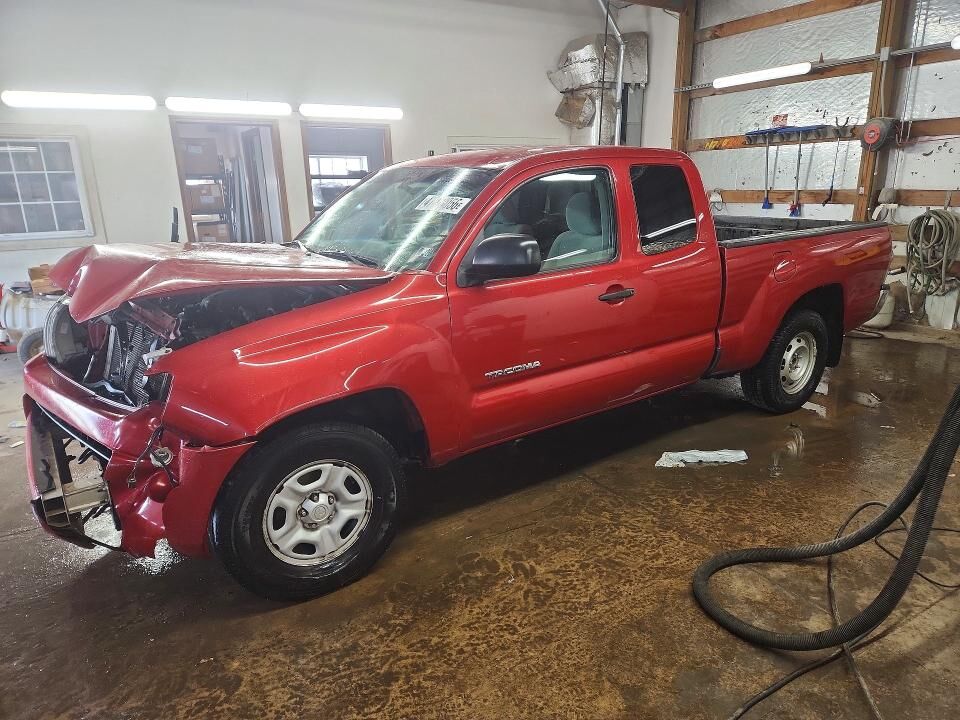 2011 TOYOTA Tacoma