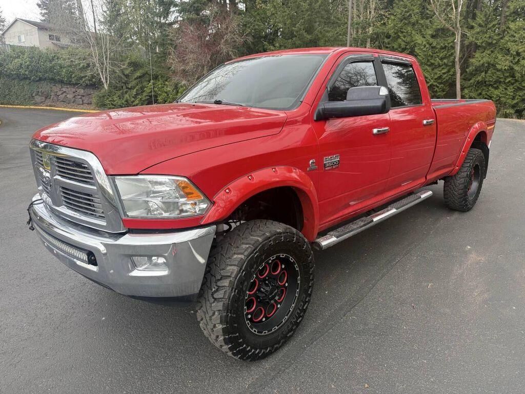 2011 DODGE Ram