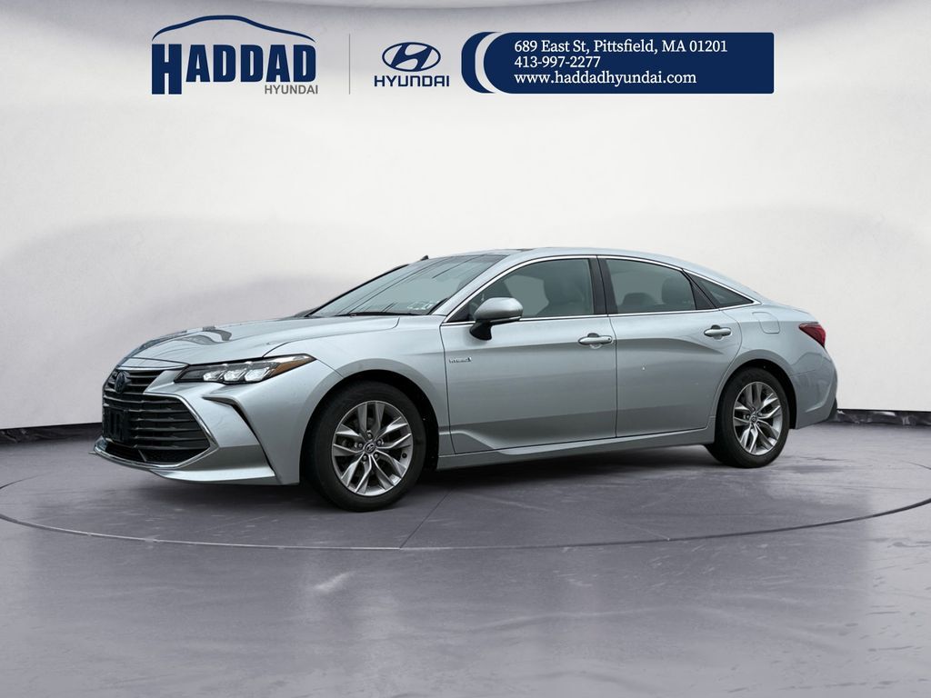2020 TOYOTA Avalon