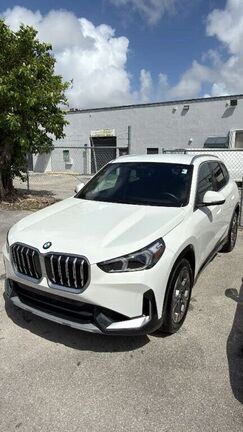 2025 BMW X1