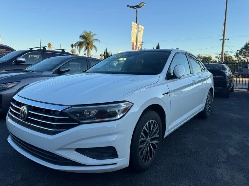 2019 VOLKSWAGEN Jetta