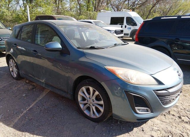 2011 MAZDA Mazda3