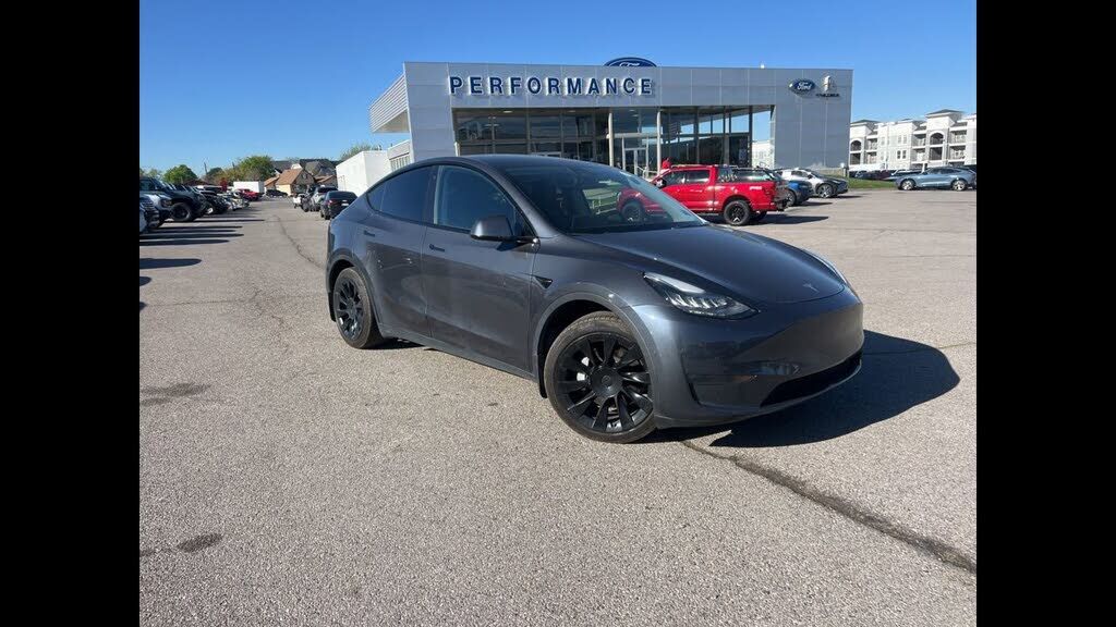 2020 TESLA Model Y