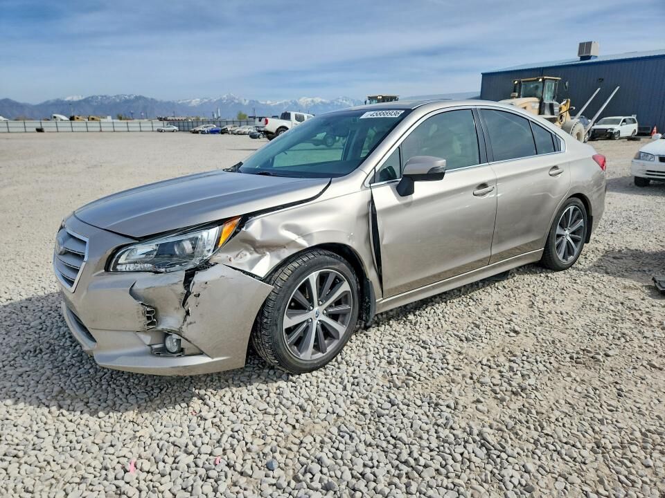 2016 SUBARU Legacy