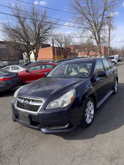 2014 SUBARU Legacy
