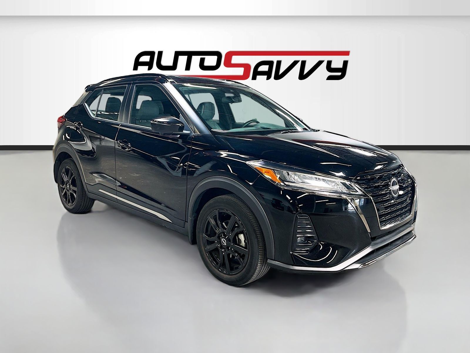2024 NISSAN Kicks